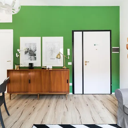 The Vatican Two Roma